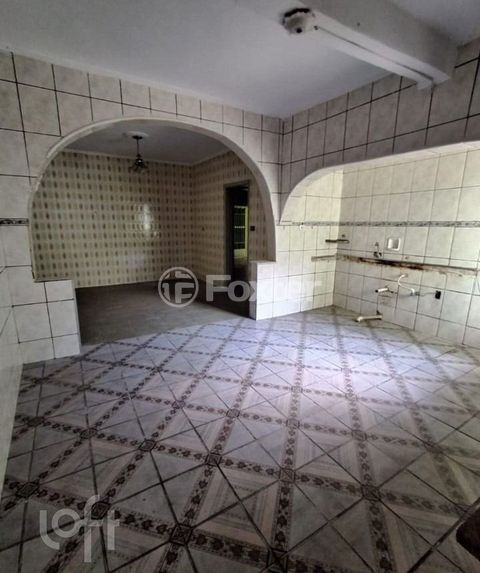 Image 3 - 892739