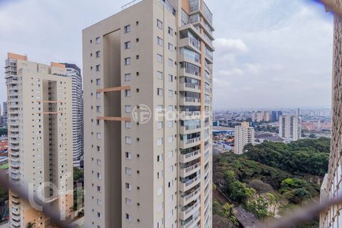 Image 11 - 892764