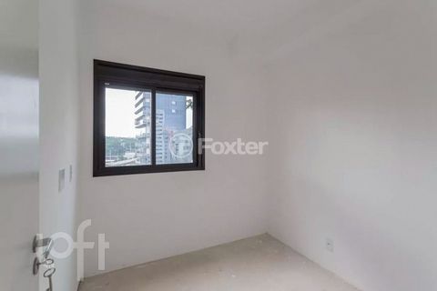Image 11 - 892766