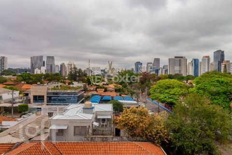 Image 17 - 892773