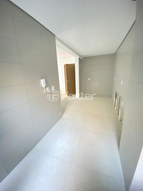 Image 10 - 892816