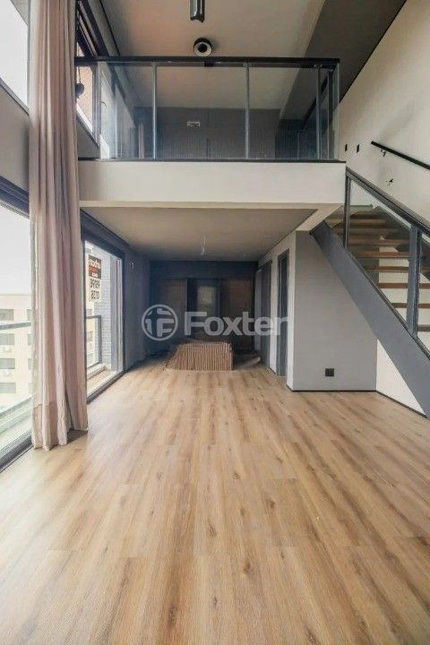 Image 7 - 892817