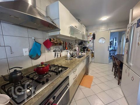 Image 9 - 892865