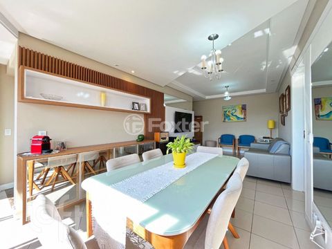 Image 7 - 892876