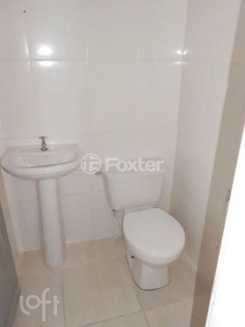 Image 7 - 892885