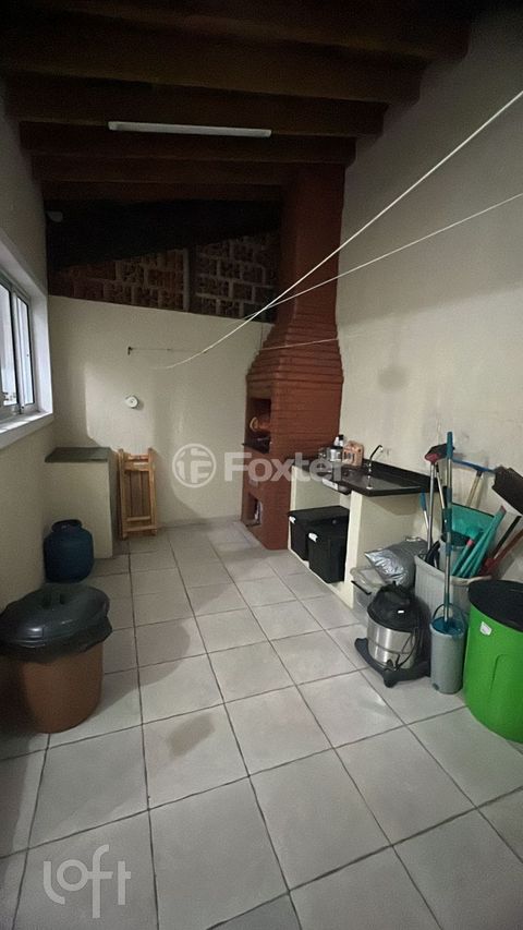 Image 4 - 892891