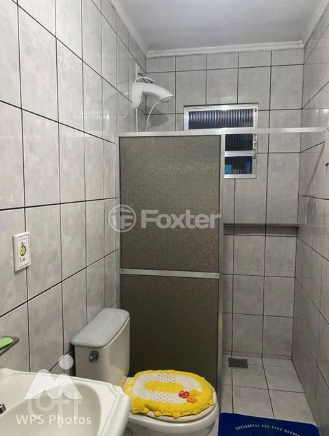 Image 7 - 892941