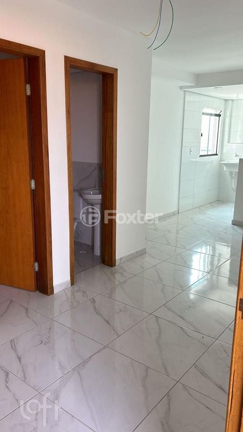 Image 6 - 892945