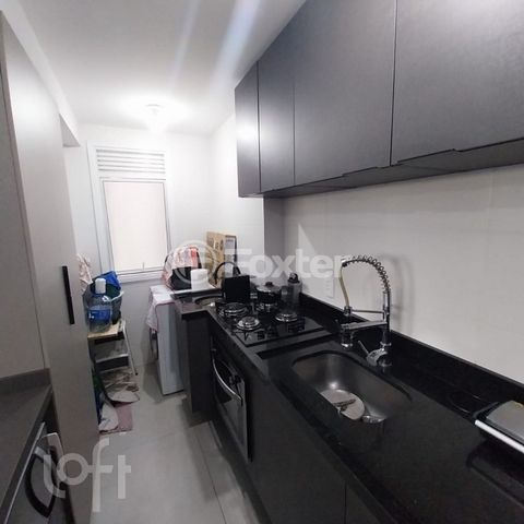 Image 4 - 892956