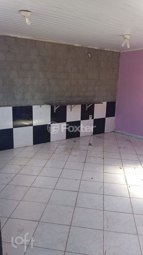 Image 7 - 892970