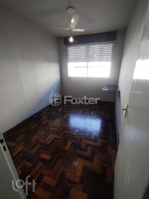 Image 7 - 892985