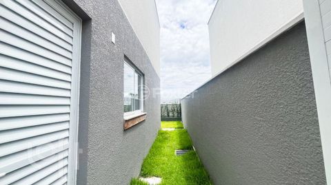 Image 2 - 892996