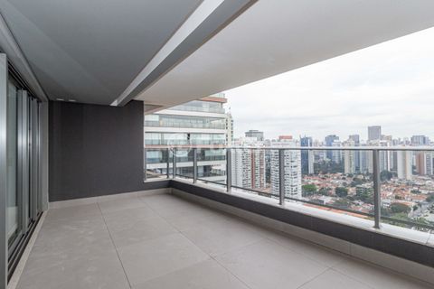 Image 4 - 893017