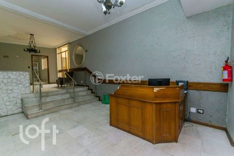 Image 5 - 893022