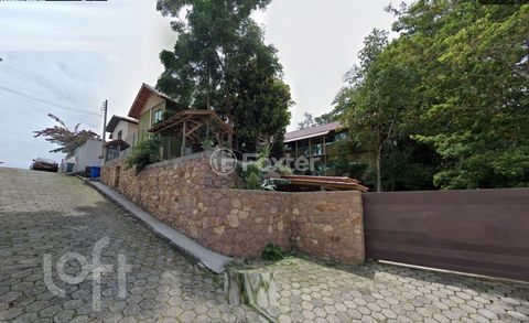 Image 0 - 893030