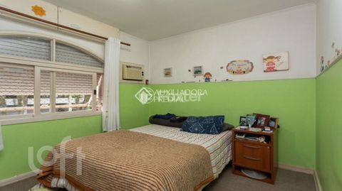 Image 8 - 893036