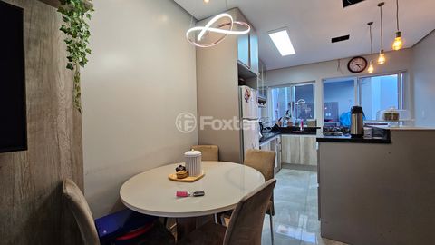 Image 7 - 893106