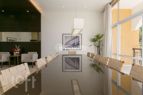 Image 8 - 893142