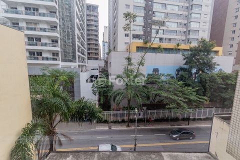 Image 3 - 893163