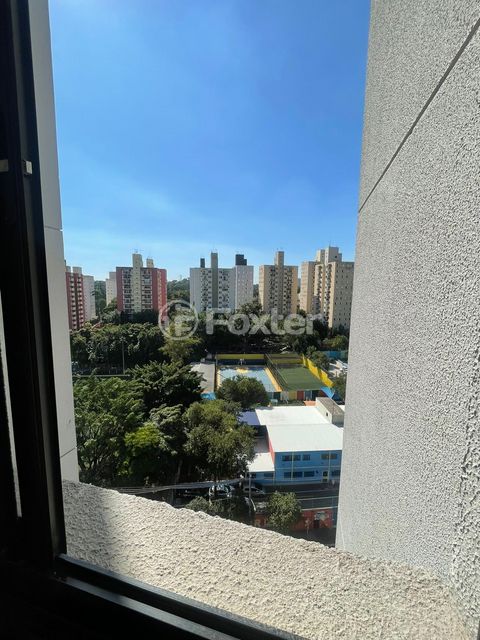 Image 10 - 893178