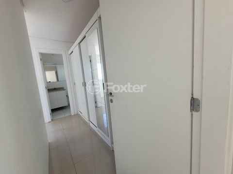 Image 8 - 893322