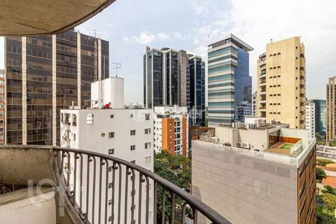 Image 4 - 893333