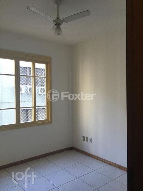 Image 7 - 893338