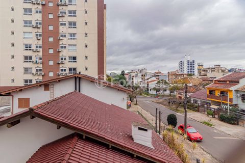 Image 4 - 893373