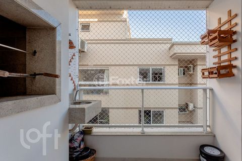 Image 8 - 893374
