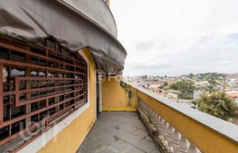 Image 7 - 893375