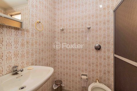 Image 13 - 893381