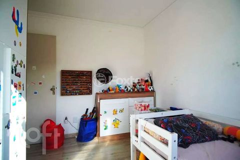 Image 7 - 893411