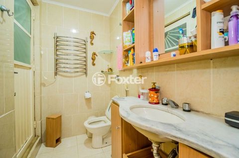 Image 7 - 893495