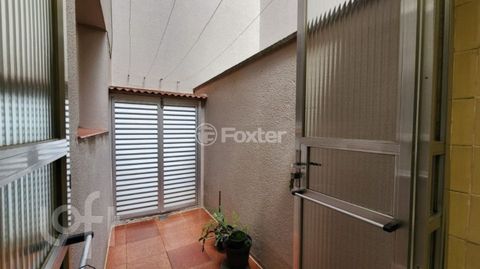 Image 7 - 893535