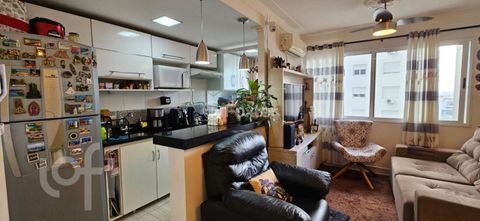 Image 7 - 893592
