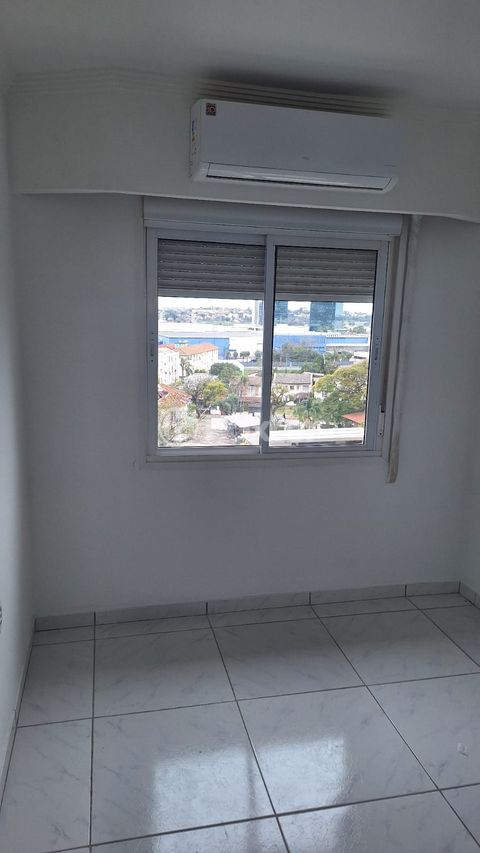 Image 6 - 893614
