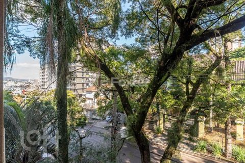 Image 10 - 893649