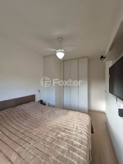 Image 7 - 893736