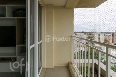 Image 8 - 893758