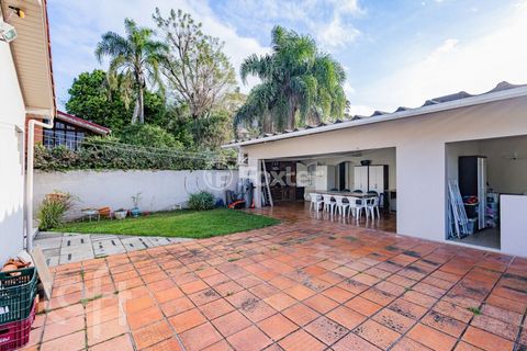 Image 3 - 893791