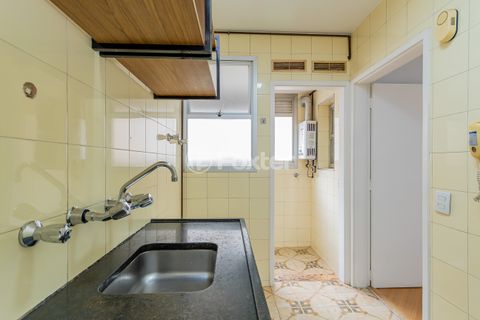 Image 19 - 893804