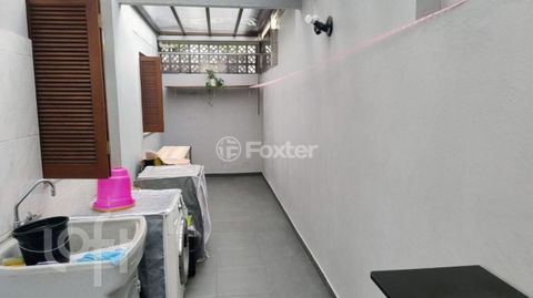 Image 8 - 893809