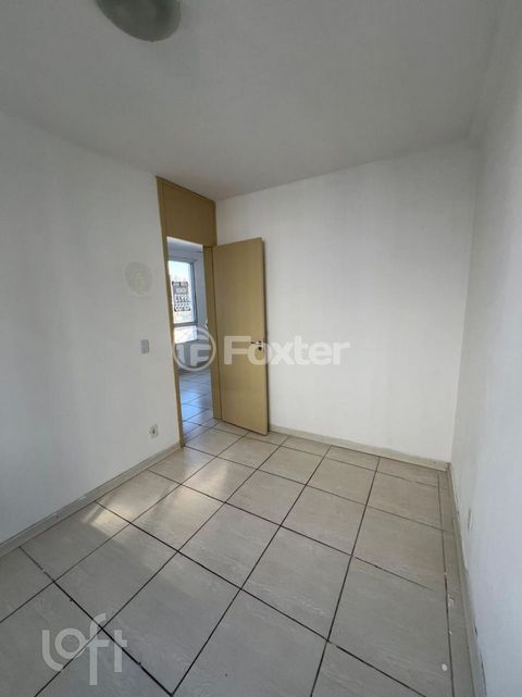 Image 7 - 893843