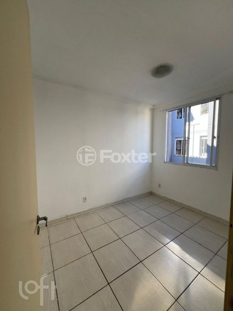 Image 8 - 893843