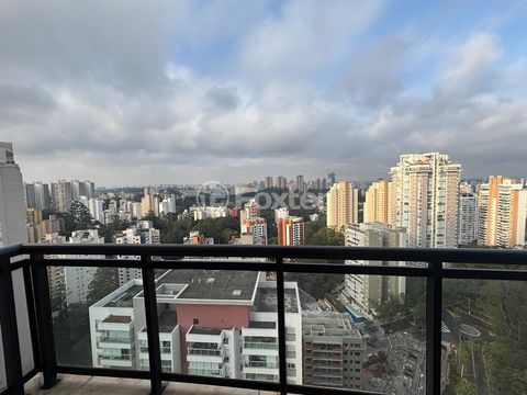 Image 8 - 893861