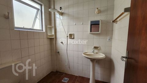 Image 7 - 893865