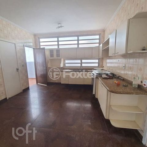 Image 7 - 893887