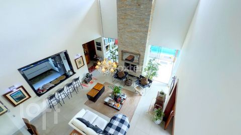 Image 13 - 893899