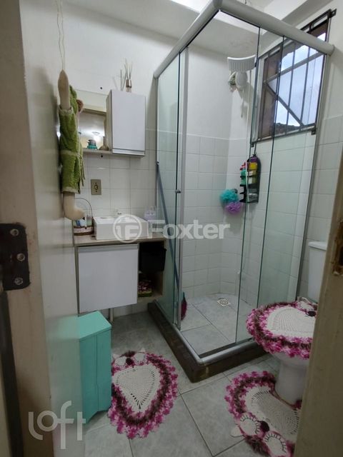 Image 8 - 893900