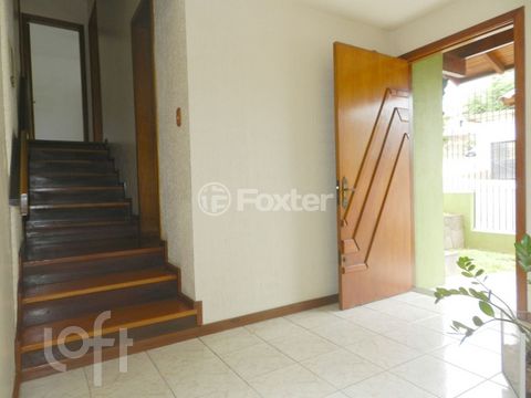 Image 1 - 893902